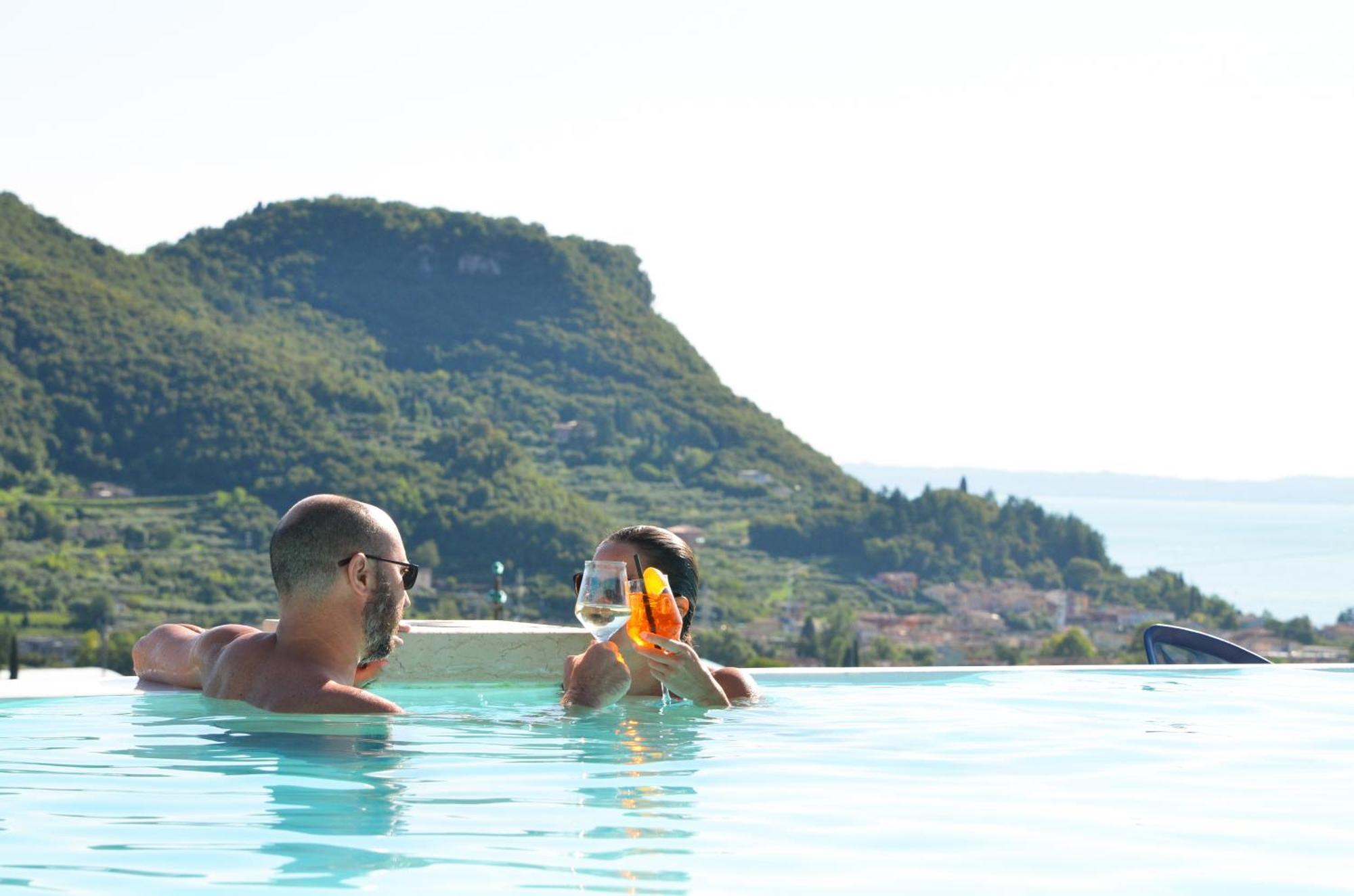Relais Villa Olivi กอสเตร์มาโน ภายนอก รูปภาพ